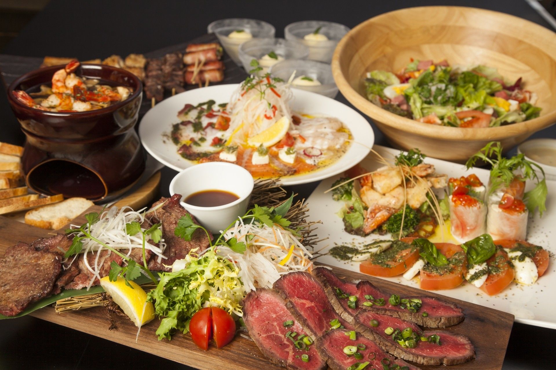 本格的なスペインの家庭料理を提供